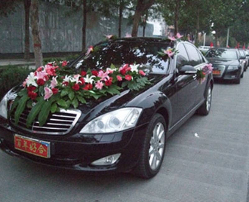 奔馳S600